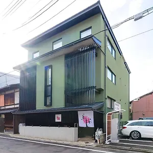 Mio Kyoto